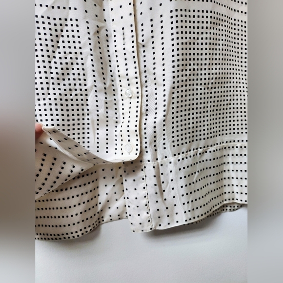 YVES SAINT LAURENT VINTAGE BLACK AND WHITE CUBES ASYMMETRICAL CUT SHIRT SIZE 12 - Picture 3 of 14